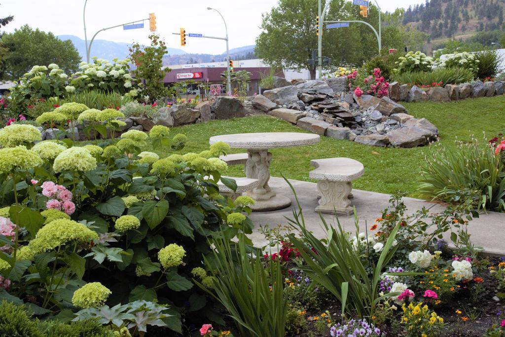 Dilworth Inn Kelowna Luaran gambar